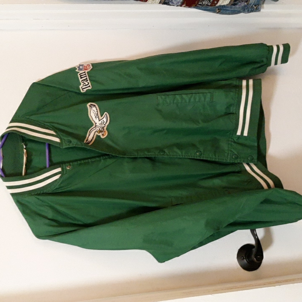 Eagle's Team NFL Windbreaker Jacket